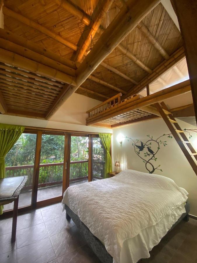 Itchimbia Garden Montana Y Mar Holiday home *