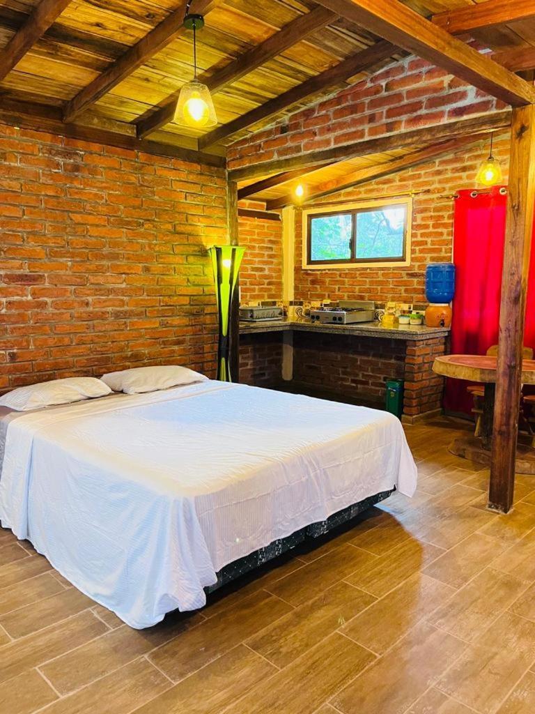 Itchimbia Garden Montana Y Mar Holiday home *